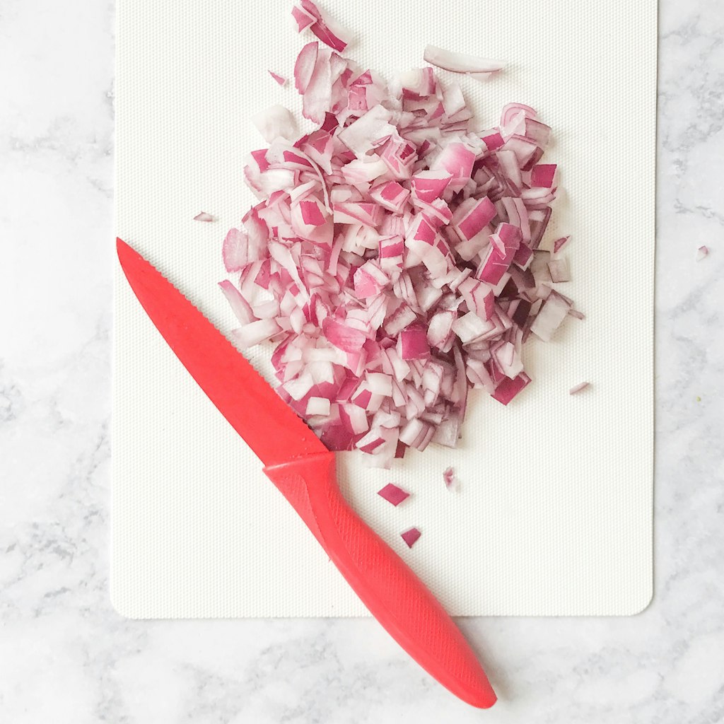 How To Make Simple Guacamole