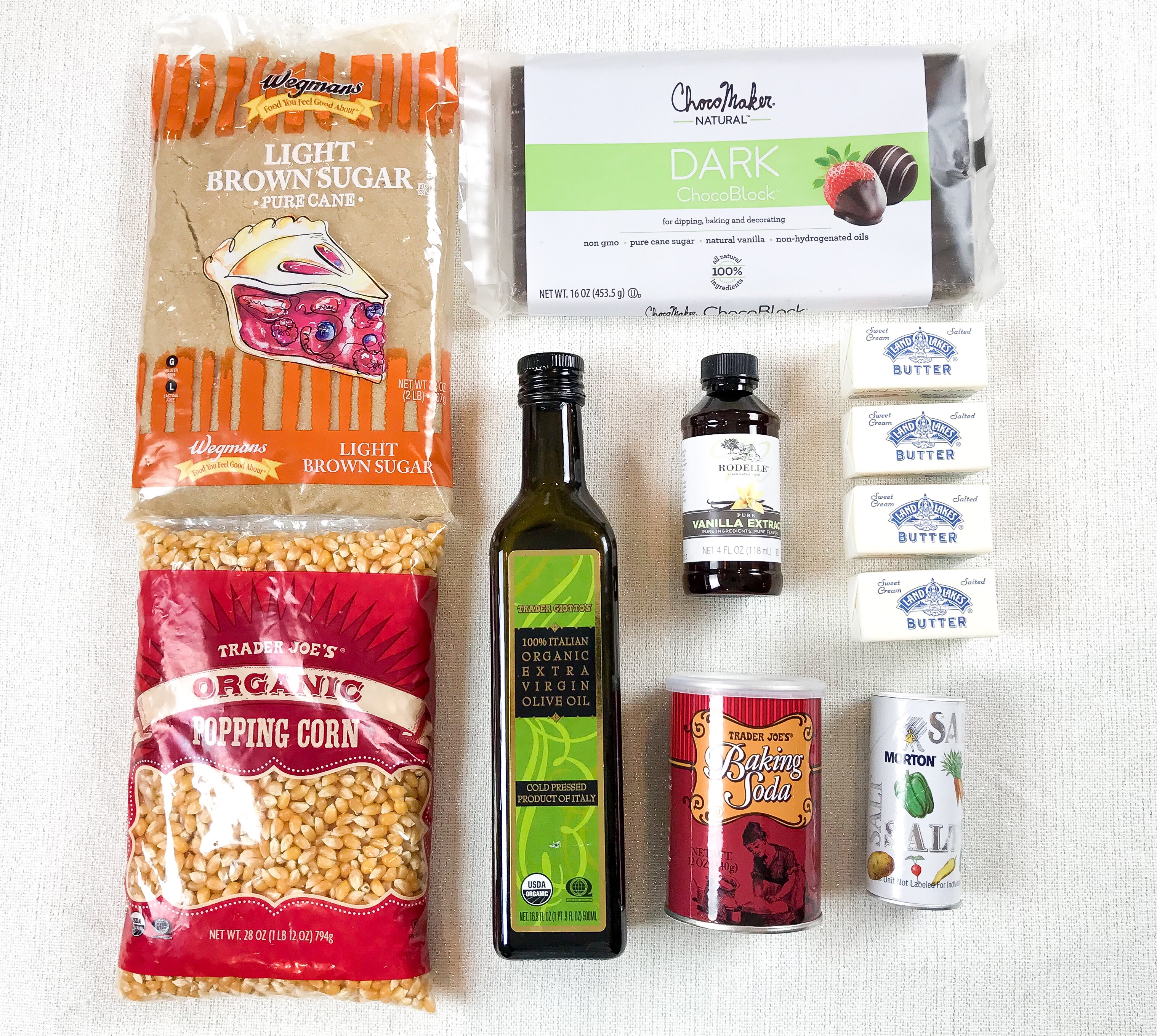 caramel popcorn recipe, caramel popcorn with chocolate drizzle