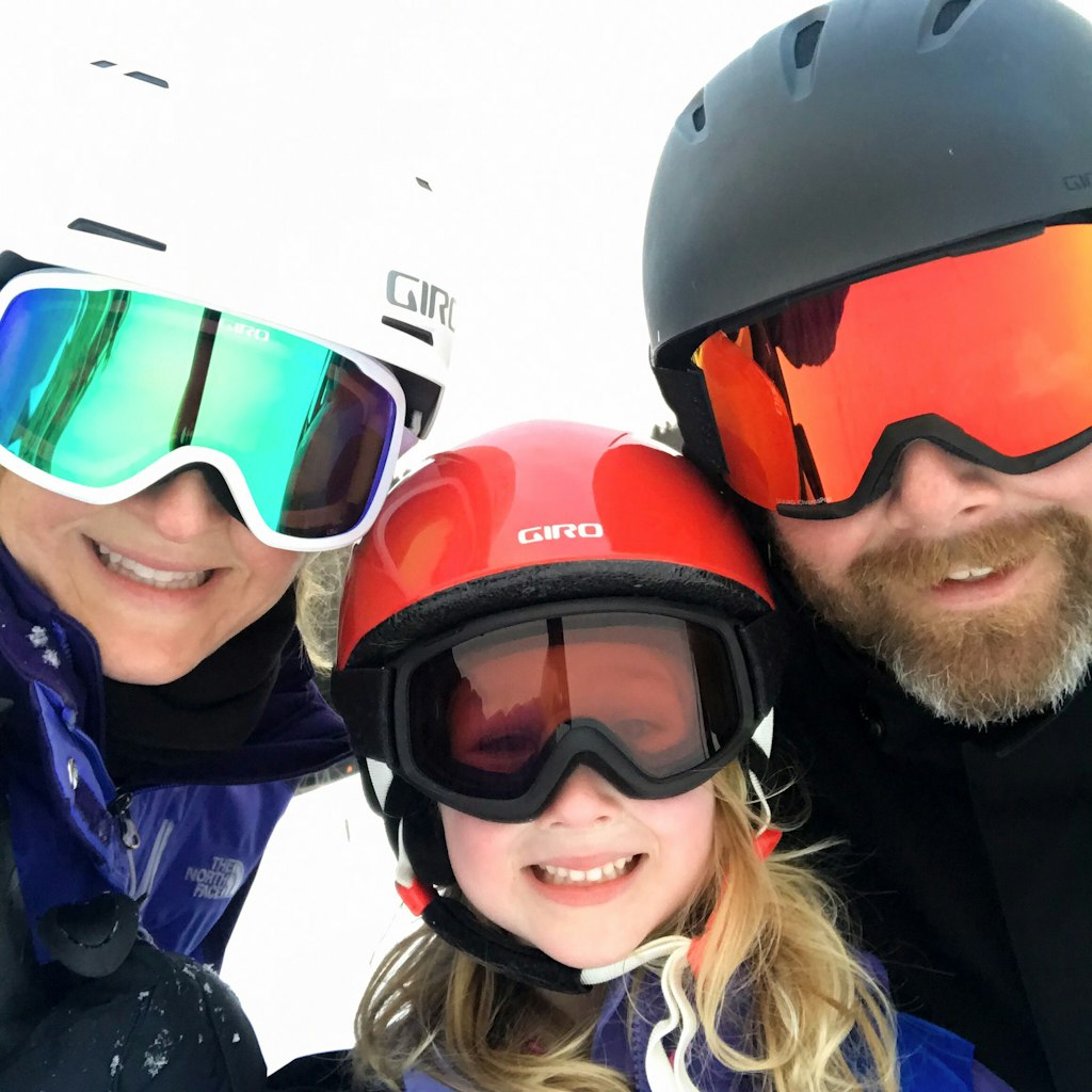 What to Pack for A Family Ski Trip