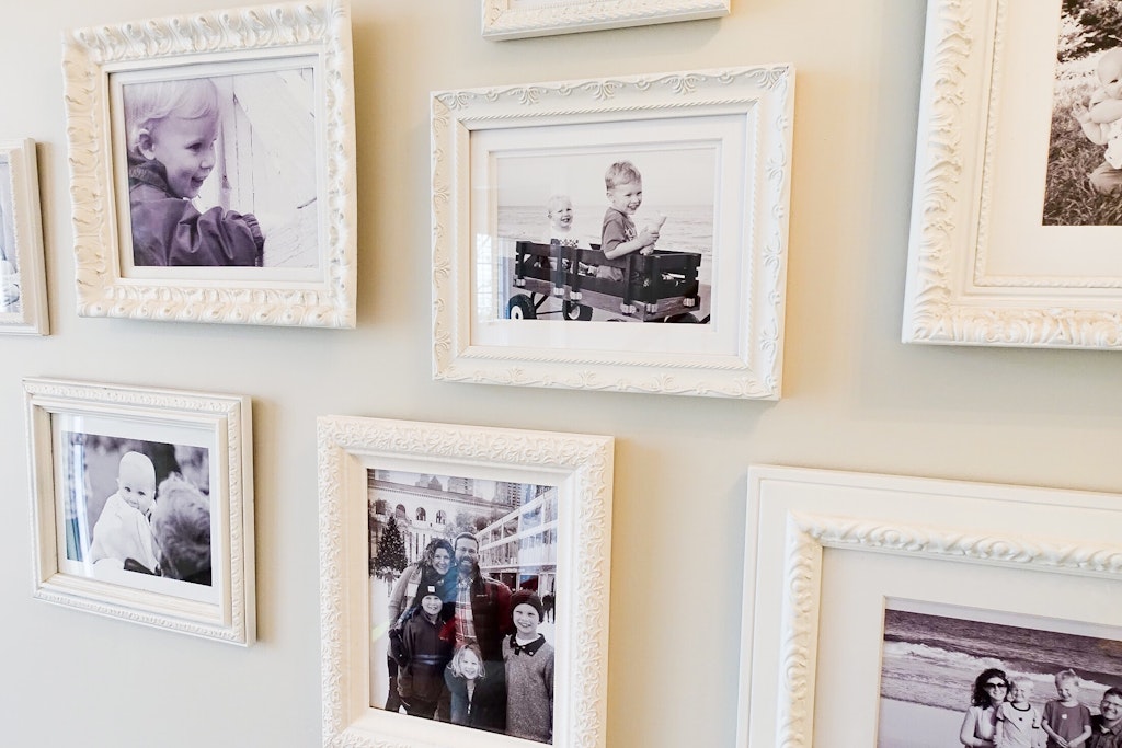 Farmhouse photo gallery wall
