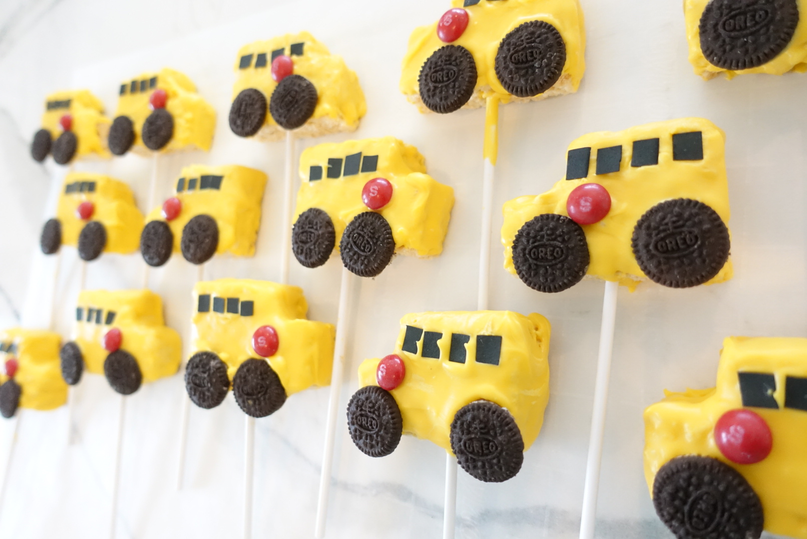 South Lumina Style School Bus Rice Krispie Treats
