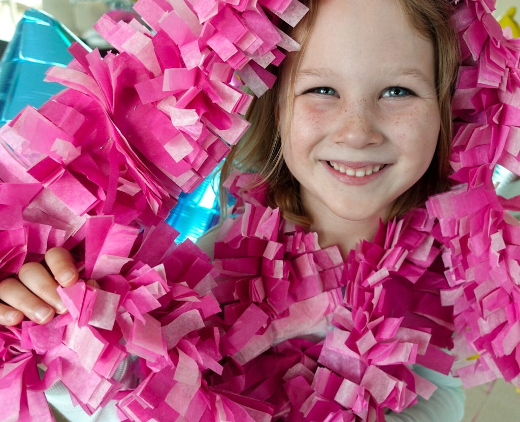 Fringed Tissue Paper Garland