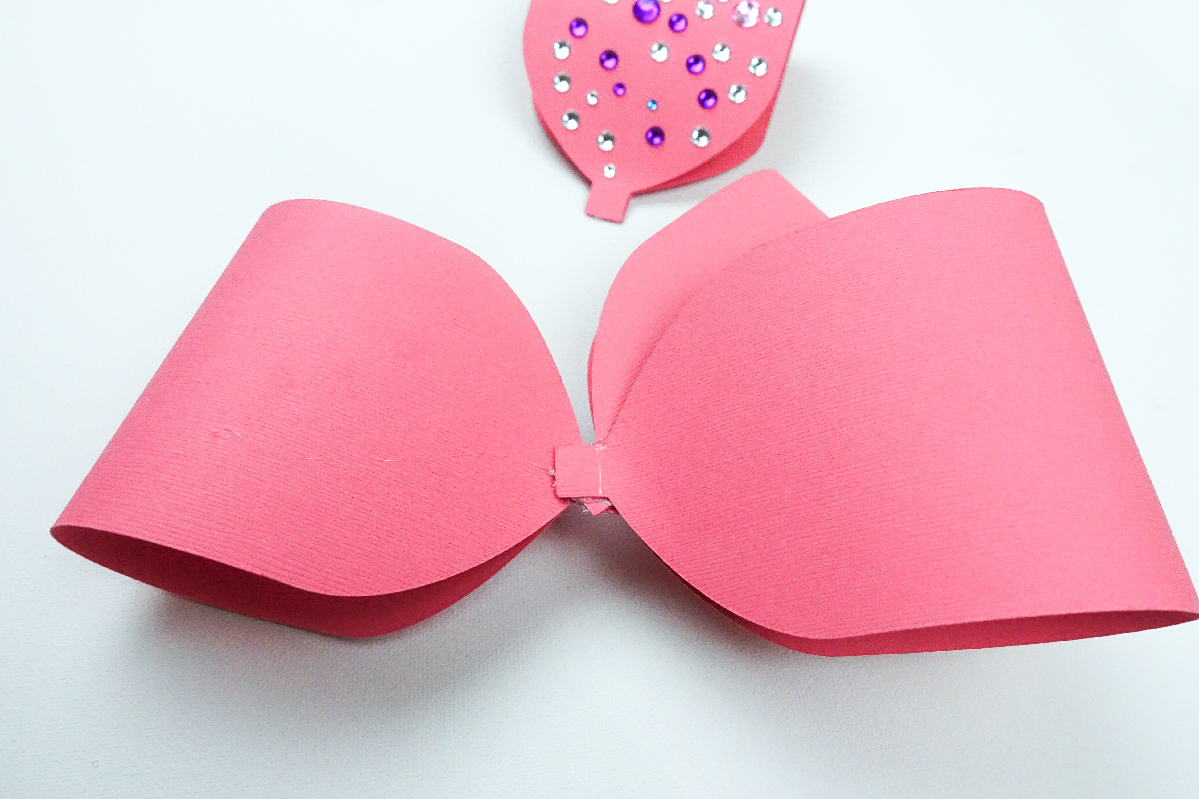 DIY Jojo Siwa Inspired Paper Bow For Valentine's Day Mailbox 