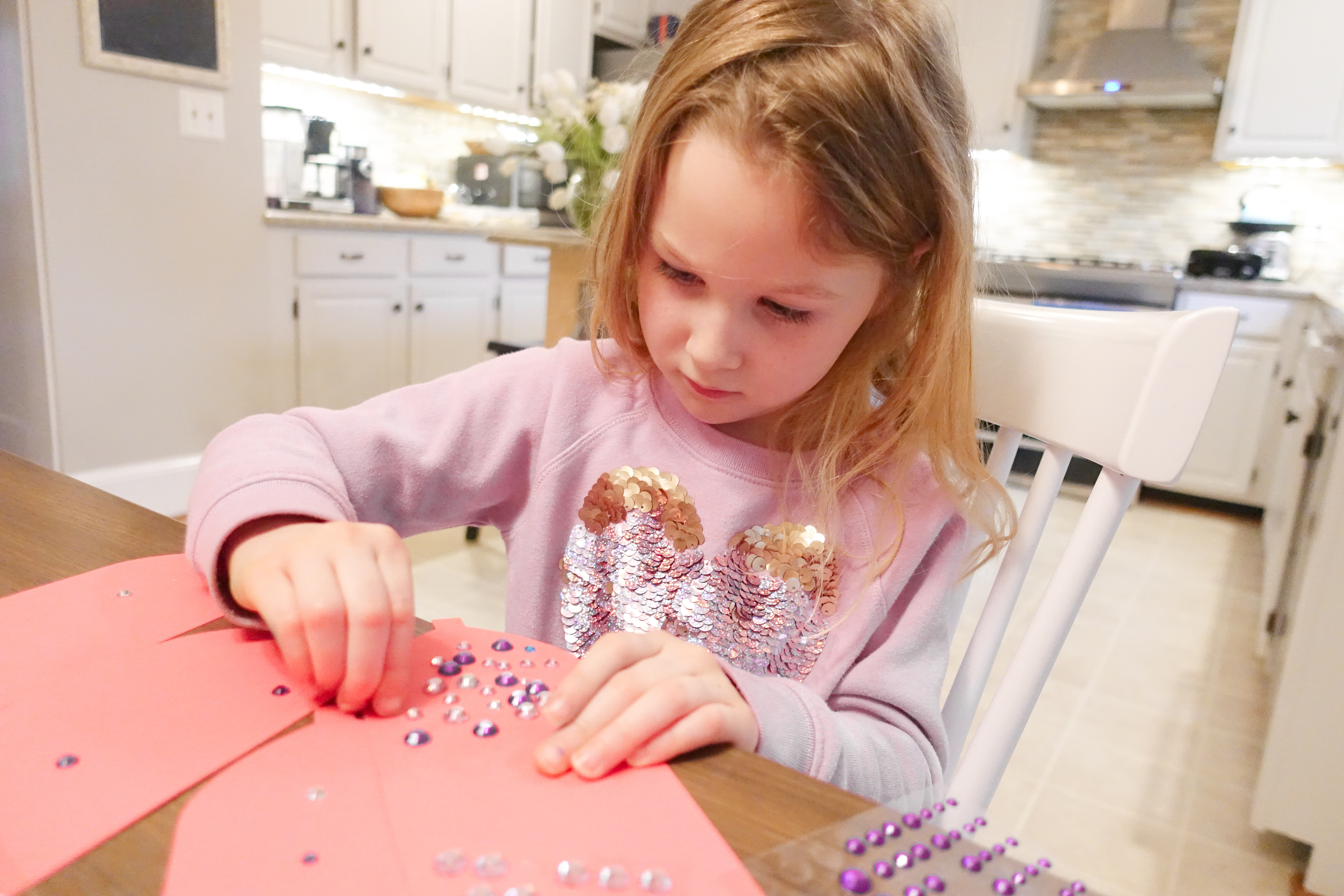 DIY Jojo Siwa Inspired Paper Bow For Valentine's Day Mailbox 