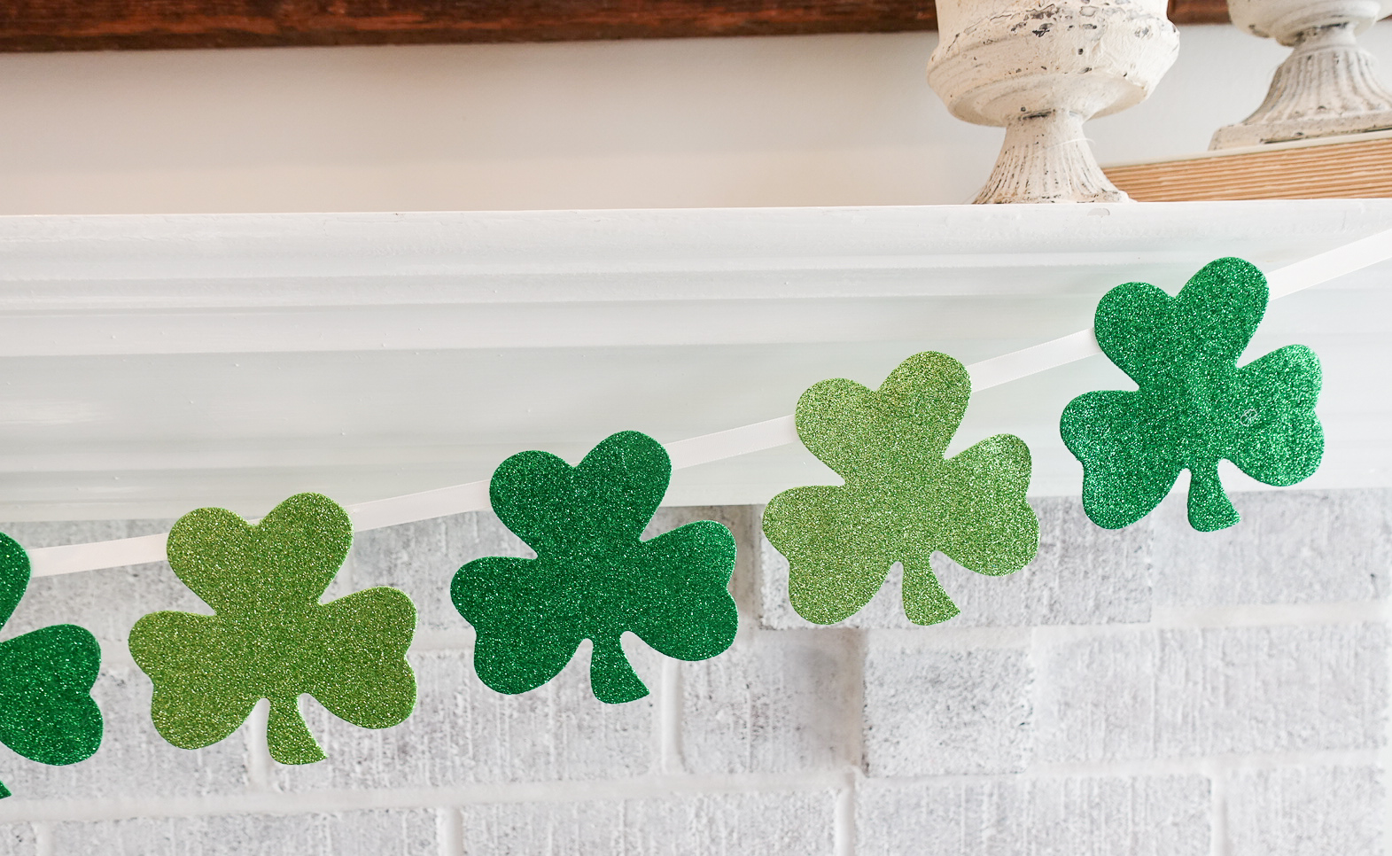 DIY Dollar Store Shamrock Banner