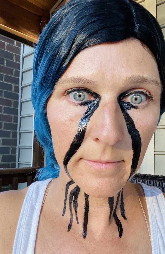 DIY Billie Eilish Halloween Costume