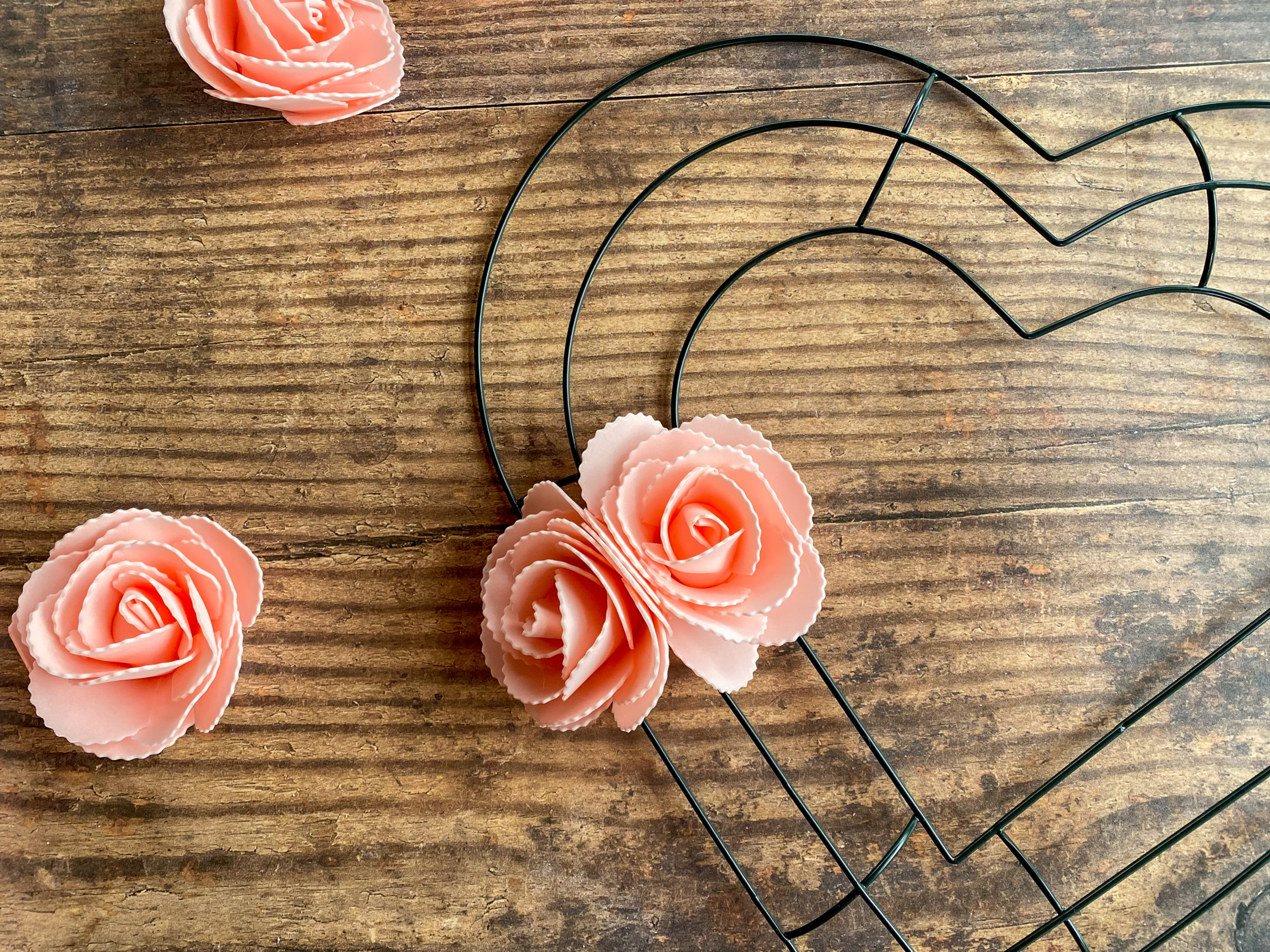 dollar store valentine wreath