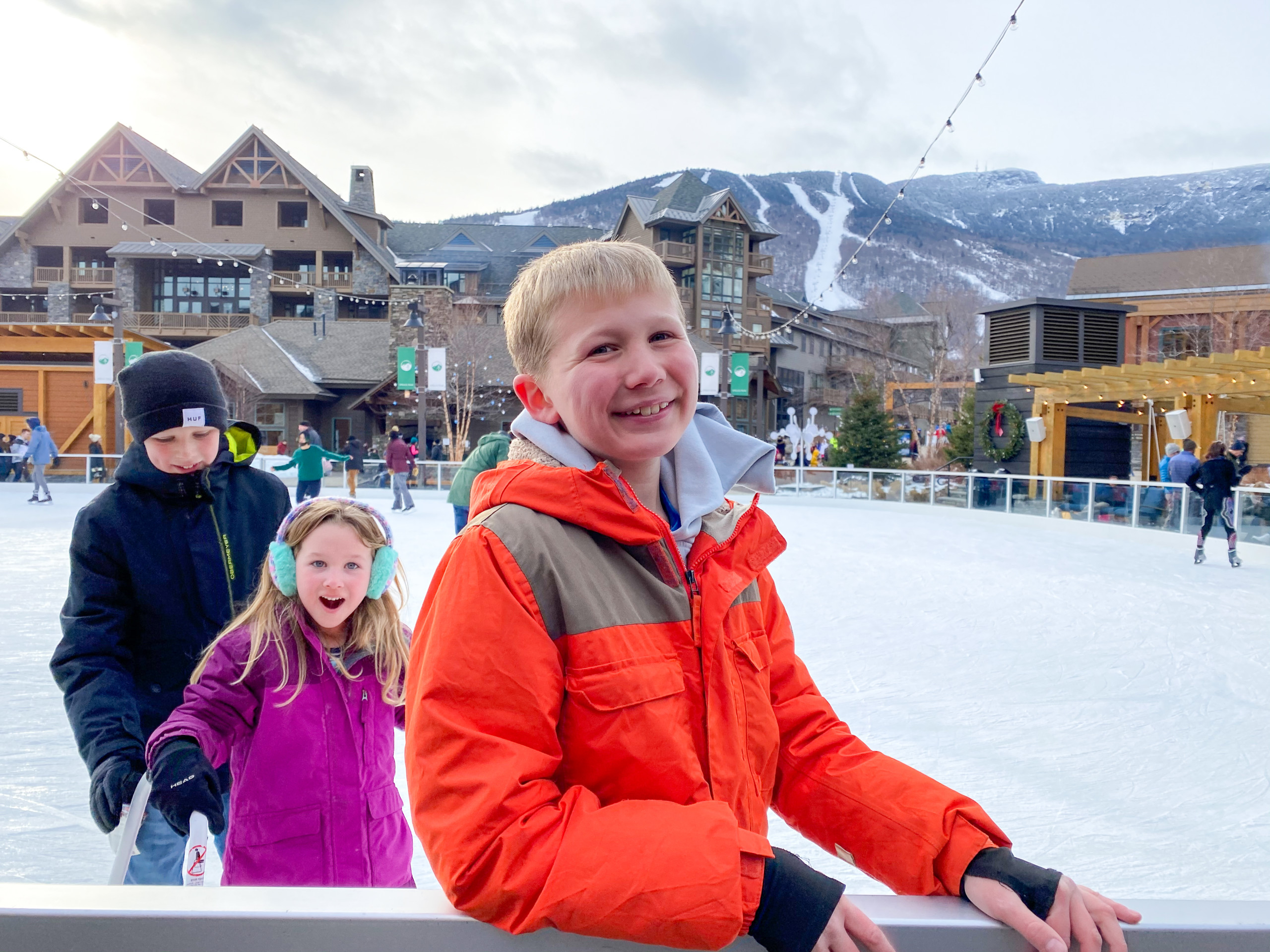 spruce peak lodge stowe vermont