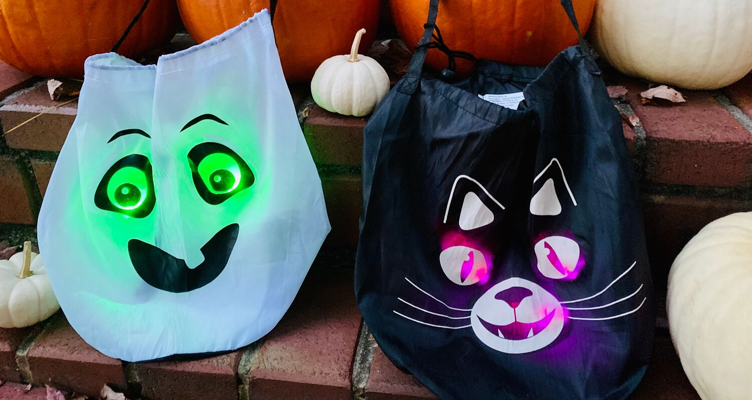 DIY Glowing Halloween Trick or Treat Bag  South Lumina Style