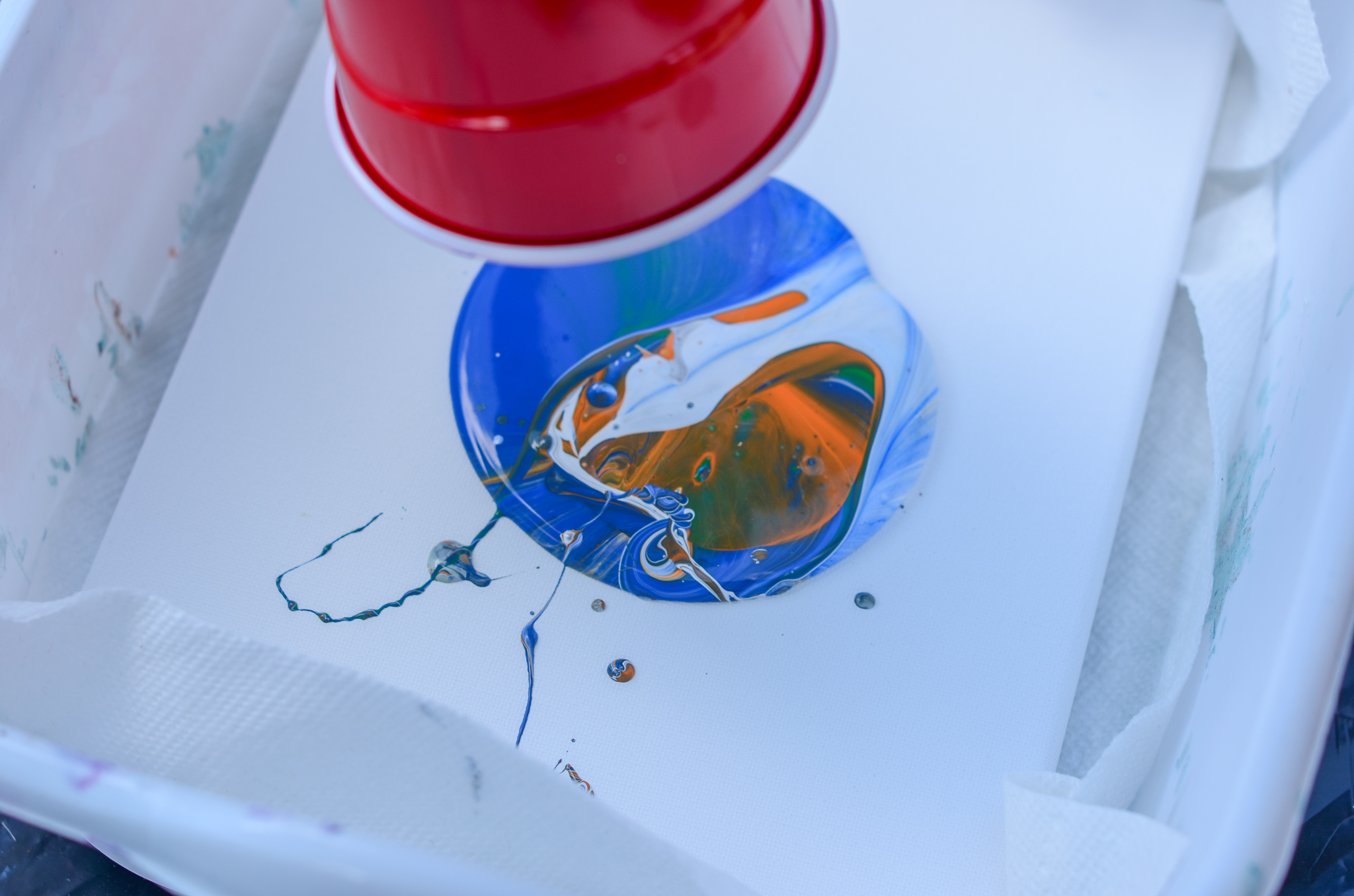 how to do an acrylic paint pour