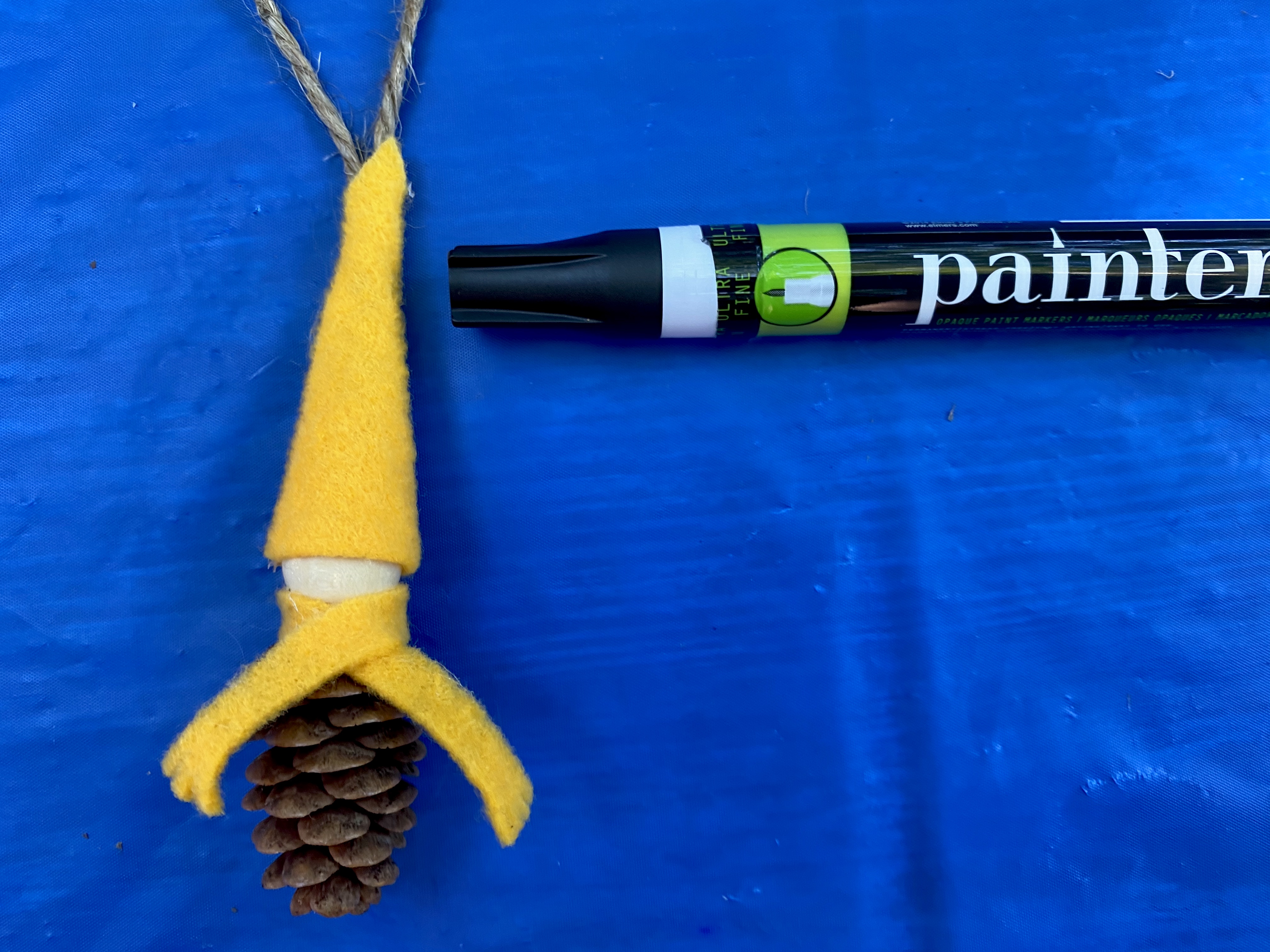 how to make Christmas pinecone gnome ornaments