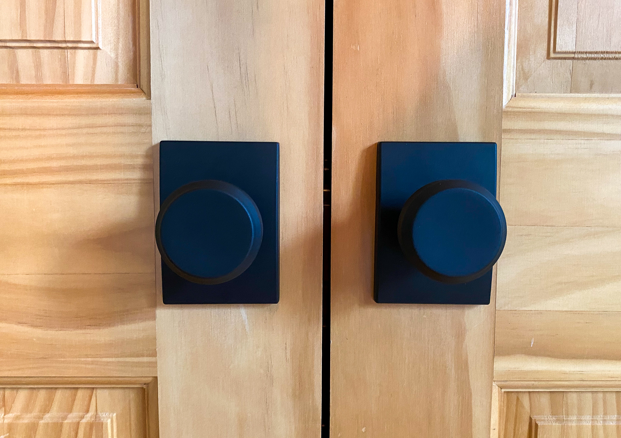 how to install dummy doorknob