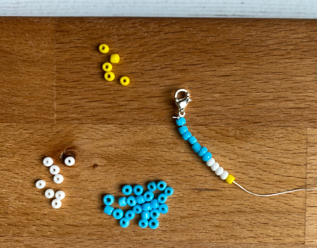 how to make a daisy chain necklace