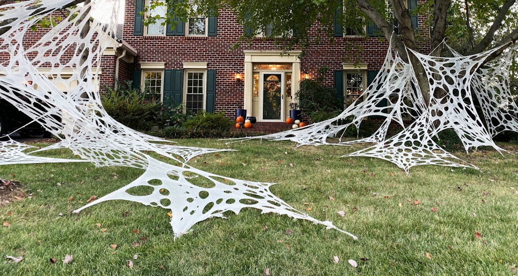 How To Make Giant Halloween Spider Webs