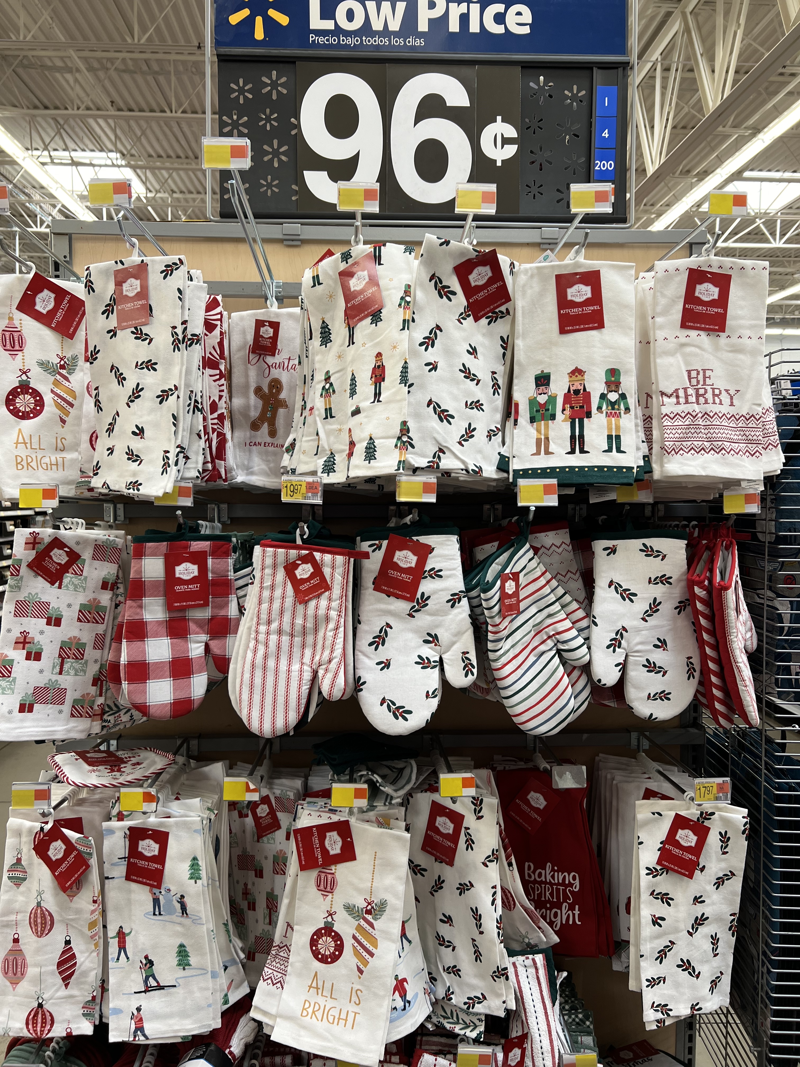 how to make a christmas pillow from a dish towel 