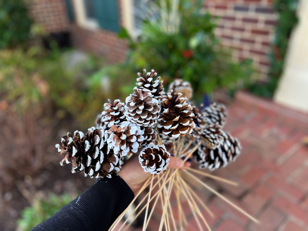 how to make snowy pinecone wreath picks